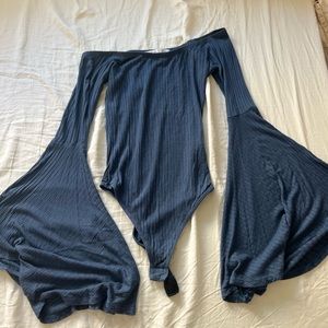 Bell sleeve ribbed body suit in blue from boutique Stella